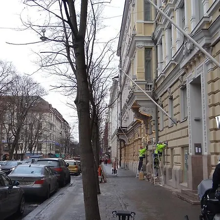 Bulevarding Helmi Apartment *